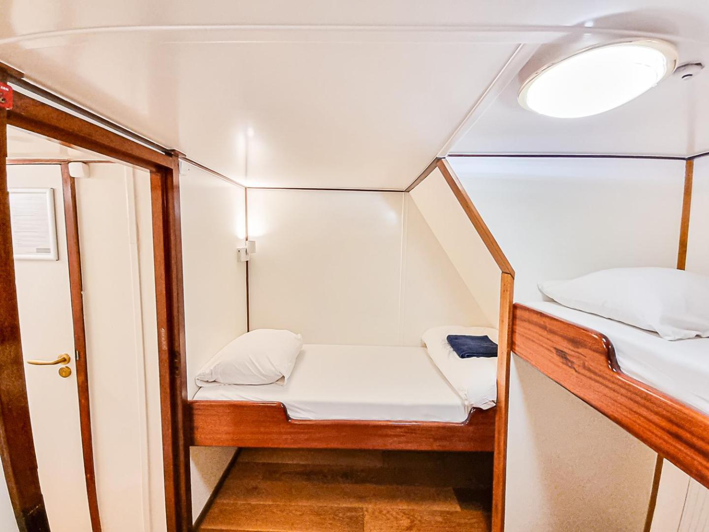 The Cabin @ Mps Noorderzon Амстердам Екстериор снимка
