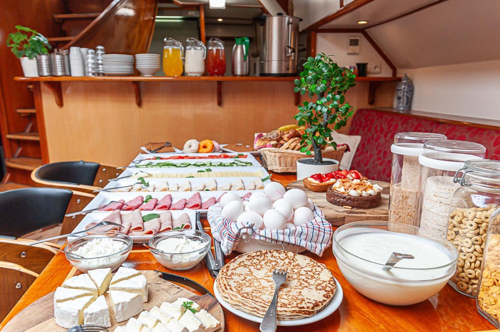 The Cabin @ Mps Noorderzon Амстердам Екстериор снимка